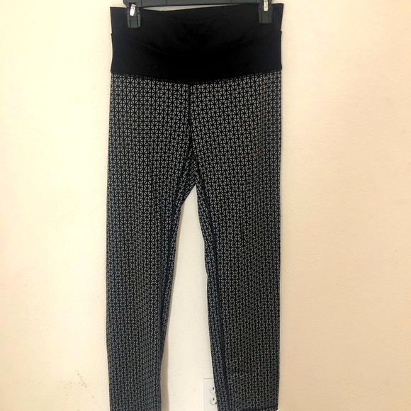 Lululemon Leggings - Picture 1 of 2
